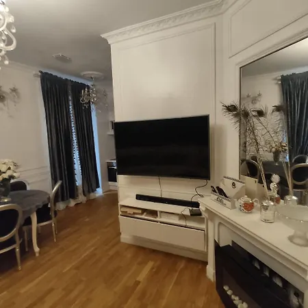Cosy Flat 8e Champs-elysees Appartamento *